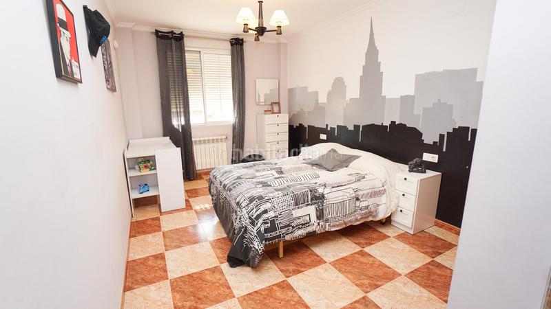 Foto fe9ad0c2-2d7c-4660-8735-85945e372f17. Chalet in Centro Burriana