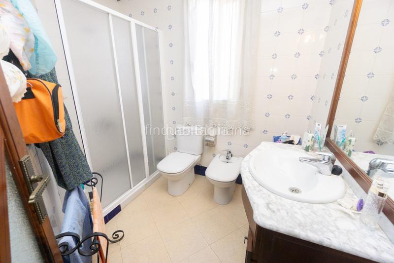 Foto 7d3fddd5-9164-4f6b-9cf1-cc71cb06108b. Casa maravillosa casa ubicada en la localidad castellón. zona río.distribuida en garaje en la planta baja con cabida para t en Burriana