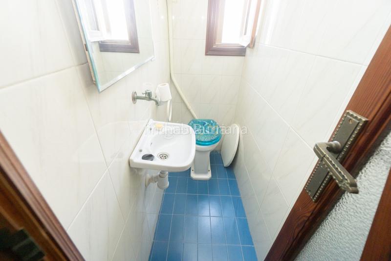 Foto 8205ed7d-cfe1-4496-8942-58a6f63445cc. Casa maravillosa casa ubicada en la localidad castellón. zona río.distribuida en garaje en la planta baja con cabida para t en Burriana