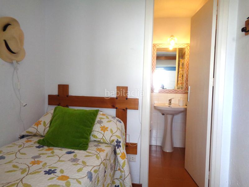 Foto 30b92a9d-b5c2-4dbc-a1ca-56546e5fb271. Semi detached house with fireplace in Urbasur Islantilla