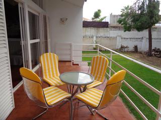 Casa adossada  Avenida san sebastin. Casa con encanto