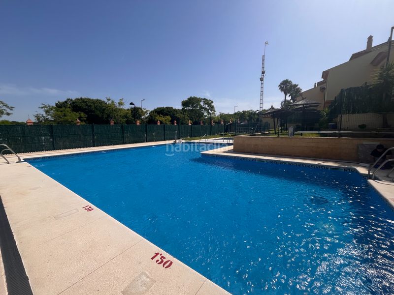 Foto 68da6187-7c57-4e19-af75-6129a543fac0. Apartament amb aparcament piscina a Islantilla golf Islantilla