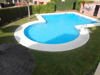 Maison jumelée à Avenida del deporte 4. Casa con encanto