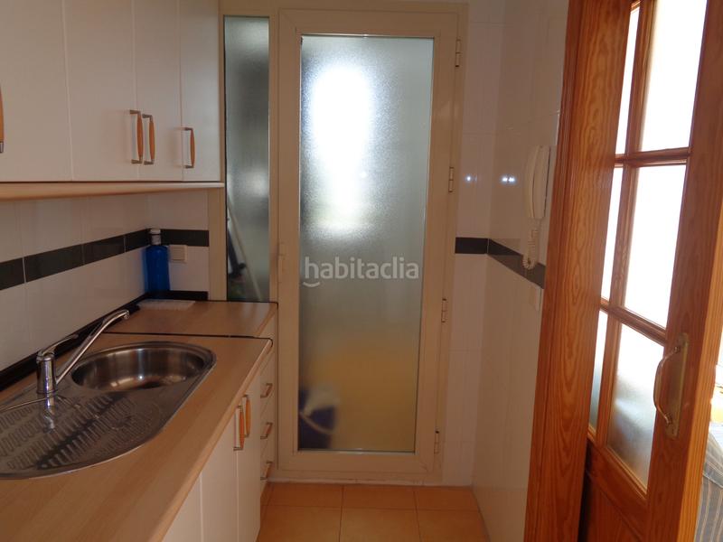 Foto 8a2e74f8-5d66-4bb3-b132-c60452b42605. Apartament amb aparcament piscina a Islantilla golf Islantilla