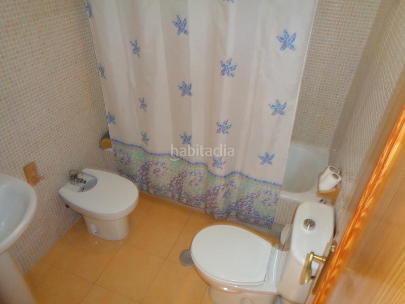 Foto c933bc2c-eb4c-422e-88ab-48a83ff83dd1. Apartament amb aparcament piscina a Islantilla golf Islantilla