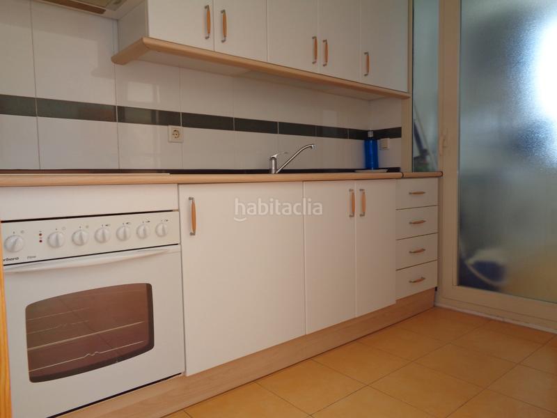 Foto de60ca12-aba1-4a12-8b72-886426b8b00f. Apartament amb aparcament piscina a Islantilla golf Islantilla