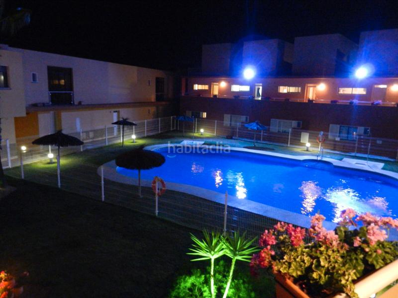 Foto 062bd63e-8c56-41ee-b7a6-56973112afcf. Apartament amb piscina a Islantilla golf Islantilla