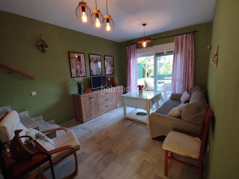 Foto 422b154a-4dfb-4bb3-8ba3-086c76fc1a42. Chalet en avenida de las cumbres 1 en Islantilla golf Islantilla