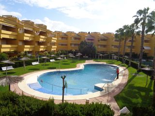 Dachwohnung  Avenida de islantilla. Ático a unos 150 metros de la playa. residencial con chiringuito