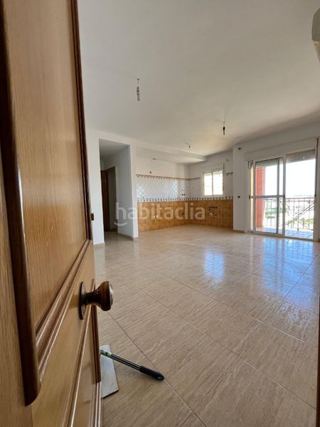 Foto 2ac5d3db-d9a6-4f95-95d2-20644a457338. Flat with parking in Lepe
