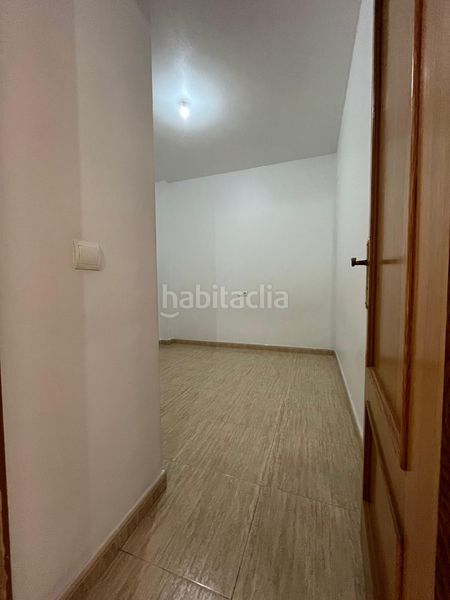 Foto e9896e95-5de2-4890-83c6-2f76f3d5204a. Flat with parking in Lepe