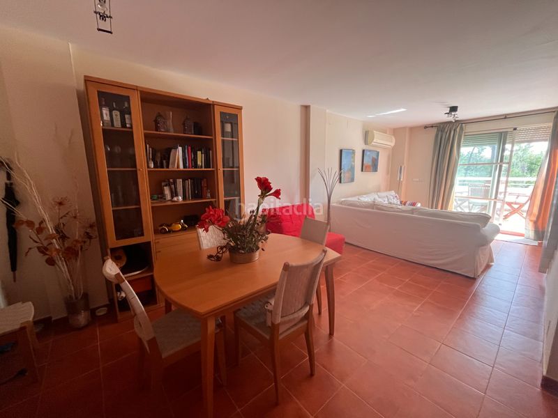 Foto fbf4c32b-ad51-474b-8331-0157e7e32d1f. Dúplex a paseo barranco del moro 10 a Islantilla golf Islantilla