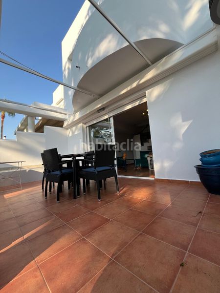 Foto f6d2ff9d-f5b9-47a9-b243-e8f81d134492. Xalet amb xemeneia aparcament piscina a Islantilla golf Islantilla