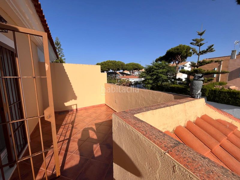 Foto 0adc6b90-7478-4cf0-b75a-715b89558db8. Chalet en Urbasur Islantilla