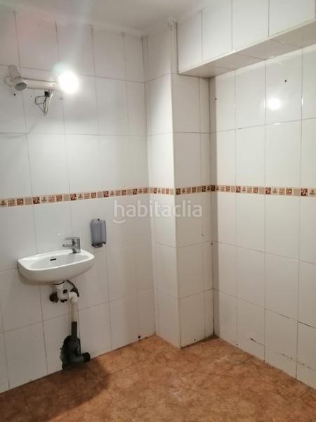 Foto 83a32731-1f00-41c9-a3e1-e359f2f061c8. Local comercial se vende local en el arenal_ en S´Arenal Llucmajor