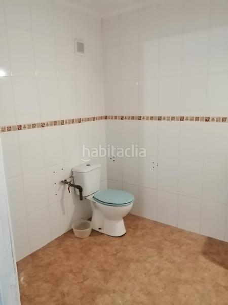 Foto a805d4bc-5d29-4572-91e1-335f34c3e3fb. Local comercial se vende local en el arenal_ en S´Arenal Llucmajor