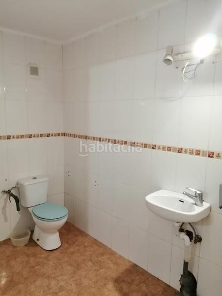 Foto e902b623-2f7b-4e49-9522-26bc6751a94d. Local comercial se vende local en el arenal_ en S´Arenal Llucmajor