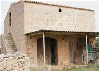 Finca rústica a Cala Pi-Vallgornera. Se vende terreno rustico en llucmajor