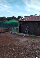 Terreny residencial a Cala Pi-Vallgornera. Se vende terreno con casa madera en cala pi