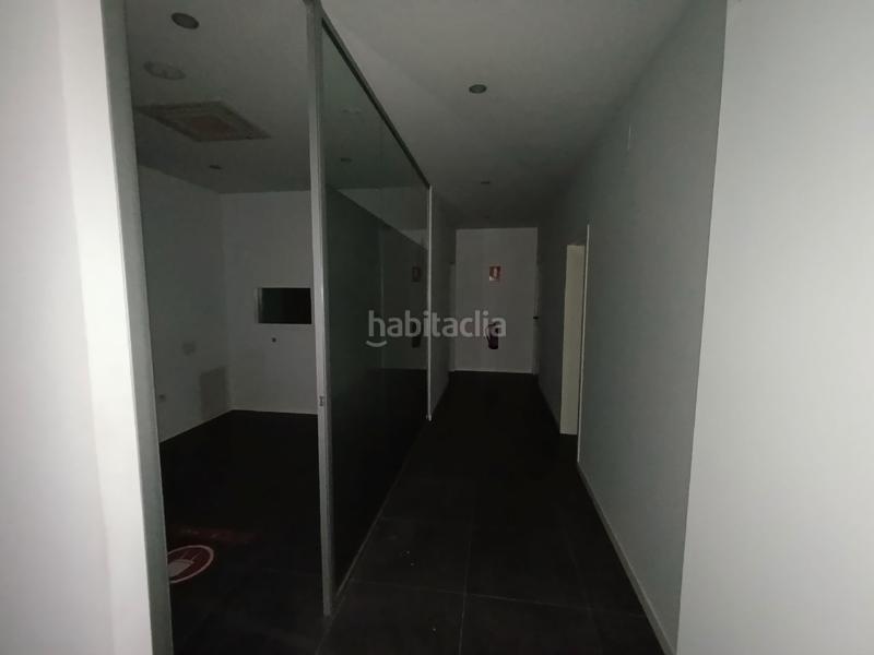 Foto bfb92502-7270-4da7-aace-354929b6af78. Affitto locale commerciale in Centro ciudad Linares