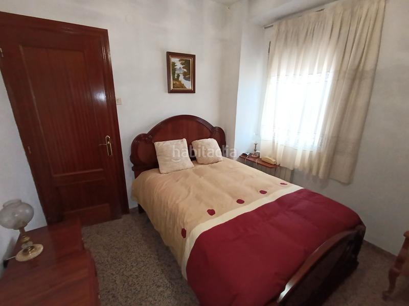 Foto 146a41c3-f490-451c-bbe6-d87d50cc693a. Haus mit heizung in Linarejos Linares