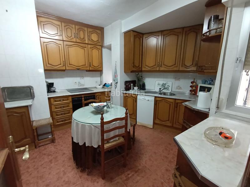 Foto 5dec5b6f-7b5a-4e4a-b4dc-2ef72eacce65. Haus mit heizung in Linarejos Linares