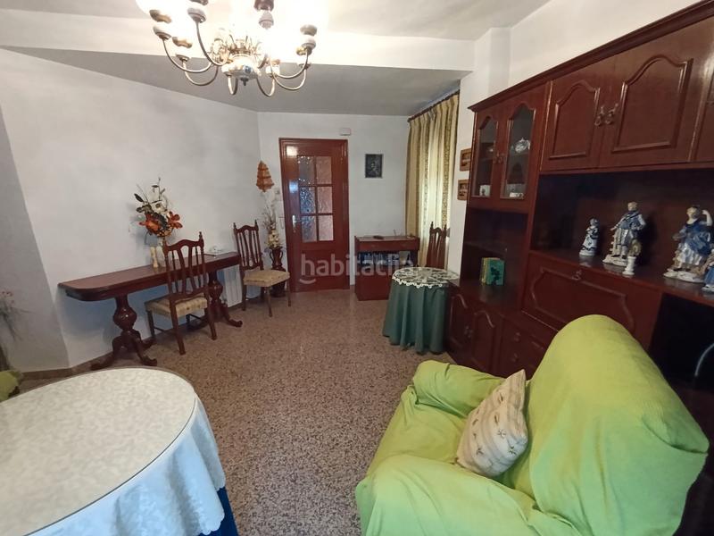 Foto 78a9595f-0945-489b-bea7-22df93bb5e4a. Haus mit heizung in Linarejos Linares