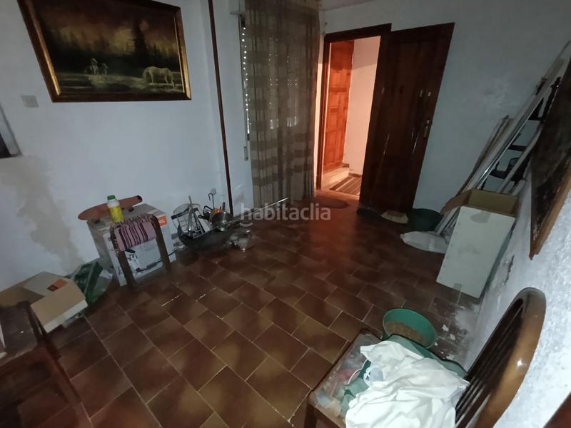 Foto a96fe036-1ced-468b-8392-035fef45f3e3. Haus mit heizung in Linarejos Linares