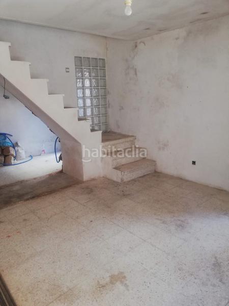 Foto 5b5c88d1-f1b0-46fa-b43c-7a55cd0aaff4. Reihenhaus mit heizung in La Paz - Las Américas Linares