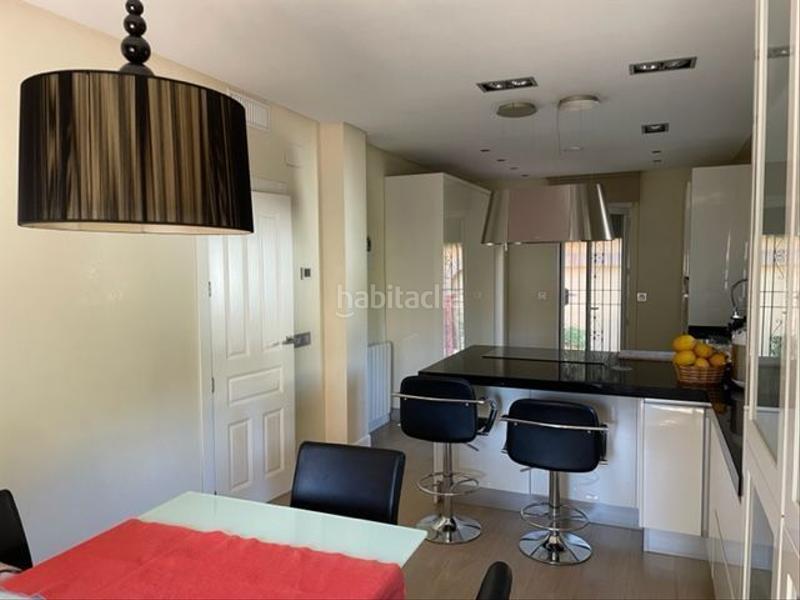 Foto dc9a6176-00ce-48bf-9052-19c01fec53d5. Haus mit heizung pool in Zona Hospital Linares