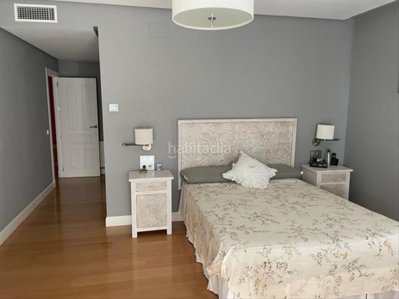 Foto 99652a74-eff6-4e91-b365-7a262b3853b0. House with heating pool in Zona Hospital Linares