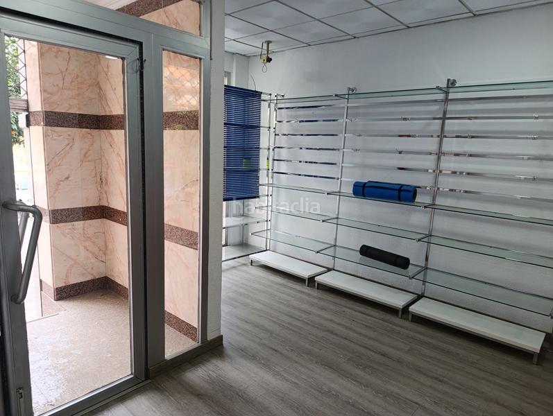 Foto 4323df51-c2b3-4115-9799-8cc30b03bf98. Alquiler local comercial local en plaza aníbal e himilce en Linares