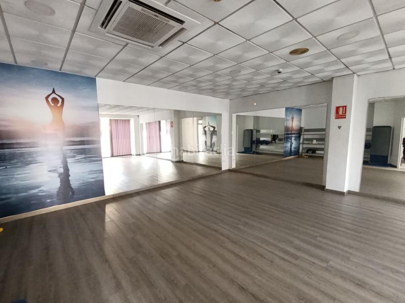 Foto e0e8dfa4-4178-4e0b-9dec-e6a3ac8717c9. Alquiler local comercial local en plaza aníbal e himilce en Linares