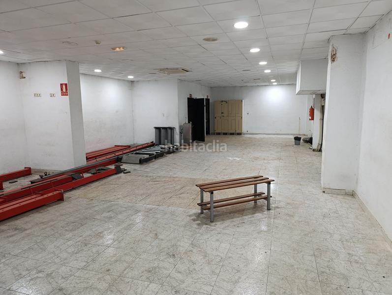 Foto ea27b287-13eb-4772-82b0-3cb36d6a2bc5. Alquiler local comercial local en plaza aníbal e himilce en Linares