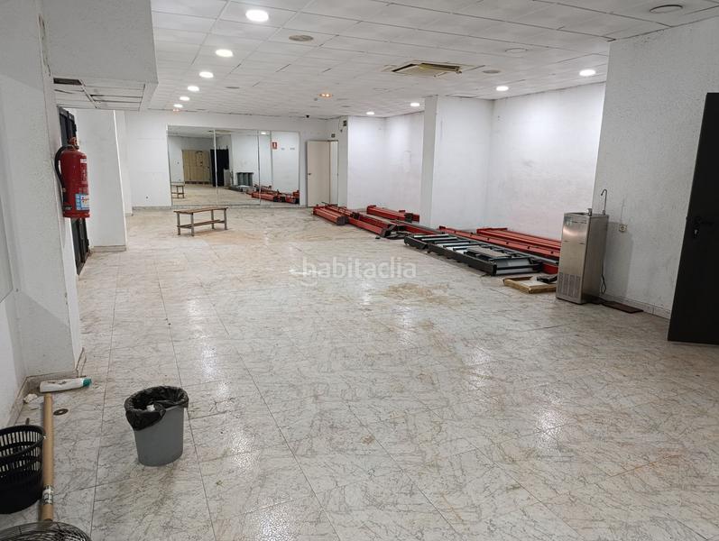 Foto 1b0975ec-d1ec-4a10-8139-22cfe3db57e2. Location local commercial dans Zona Hospital Linares