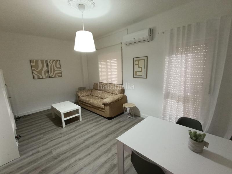 Foto 315ec0b4-1cb1-41fd-8a6f-5427c920423c. Rent flat with heating in Linarejos Linares