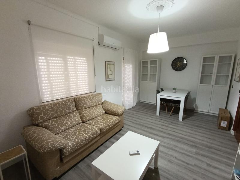 Foto 6da39380-5526-466c-9af6-f4077456286b. Rent flat with heating in Linarejos Linares