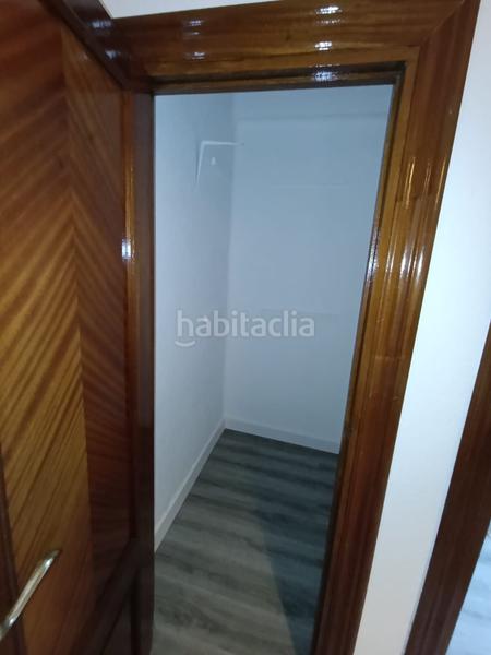 Foto c6ce0a04-b04d-436e-a5dd-de6bd0a27333. Rent flat with heating in Linarejos Linares