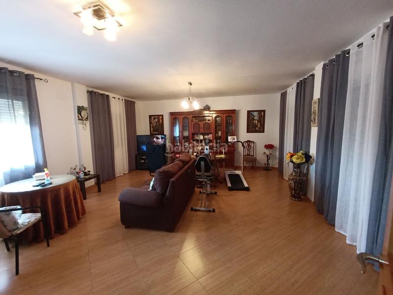 Foto 900b5204-1b19-4a7d-9153-fad44c74428d. Casa parcela urbana con chalet en san roque en San Roque - La Cruz - La Rozuela Linares