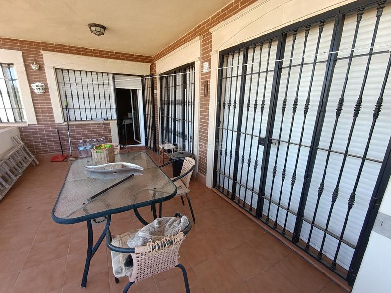 Foto ac4a59f9-5870-43be-b937-586b8519601a. Casa parcela urbana con chalet en san roque en San Roque - La Cruz - La Rozuela Linares