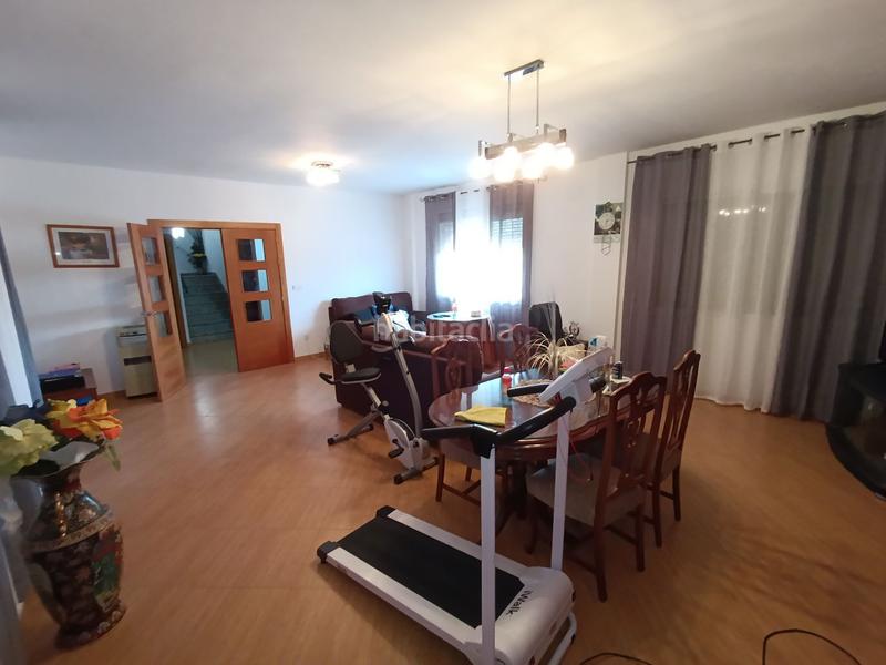 Foto ed0e29aa-33fc-4427-84b1-0300fa8cb371. Casa parcela urbana con chalet en san roque en San Roque - La Cruz - La Rozuela Linares