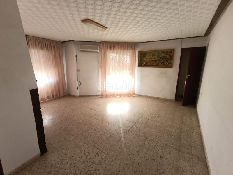 Foto 14d02844-fc3b-4dde-9346-78075cfc0380. Casa adossada amb aparcament a Arrayanes Linares