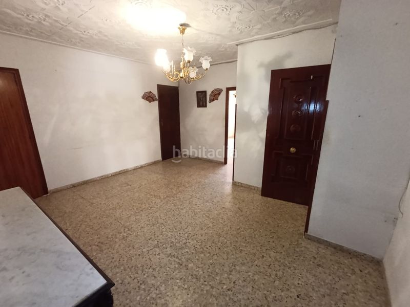 Foto 4d7a5d72-c450-4dea-976a-e75f6b88ecfc. Casa adossada amb aparcament a Arrayanes Linares