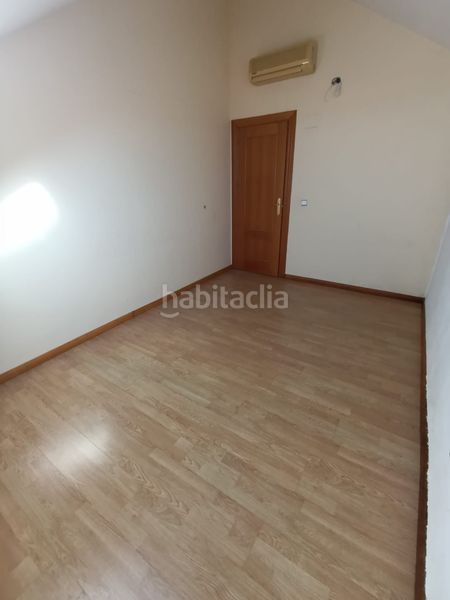 Foto 572b1645-17c6-40d7-ba99-64bc285491dd. Dúplex amb calefacció piscina a La Zarzuela - San José - Belén Linares