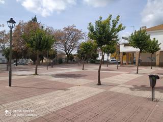 Local Comercial a La Paz - Las Américas. Local comercial en barrio girón plaza de la provincia, ideal par