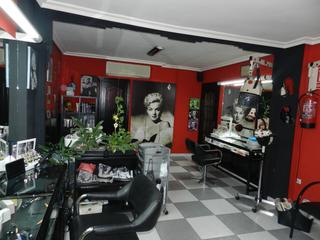 Haus en La Zarzuela - San Jos - Beln. La peluqueria se queda traspasada en el precio y con toda la maq