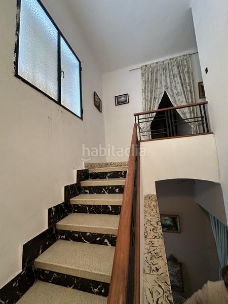 Foto a3addf88-04de-49f5-b9fa-653781d1e883. Casa amb calefacció a Linarejos Linares