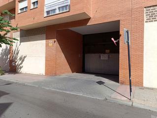 Aparcament cotxe a Centro ciudad. Plaza de aparcamiento muy cerca de la plaza del ayunamiento