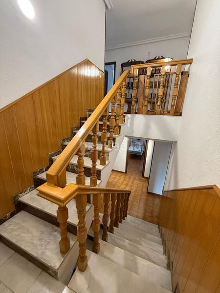 Foto 3a384ba3-fd49-4386-b1f4-971ffe94d67e. Casa magnifica casa con piscina privada en Linarejos Linares