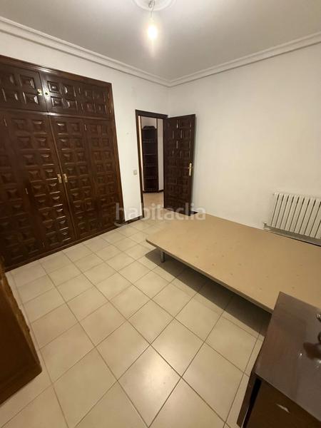 Foto 5f5d36d9-6943-4e42-886f-1acb67f4325a. Casa magnifica casa con piscina privada en Linarejos Linares